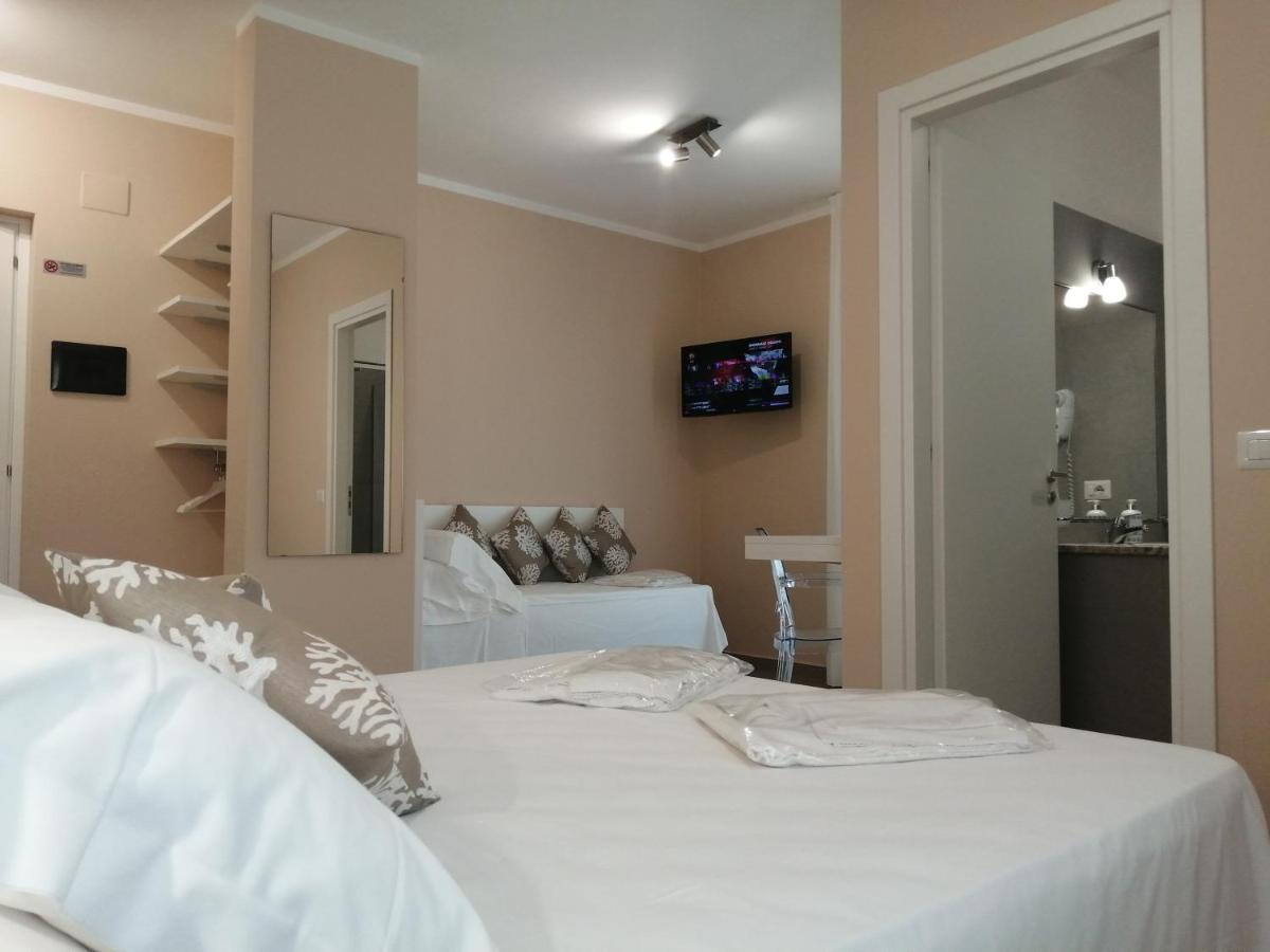 Villa Laura Residence Hotel Apartments & Studios Ascea Exterior foto