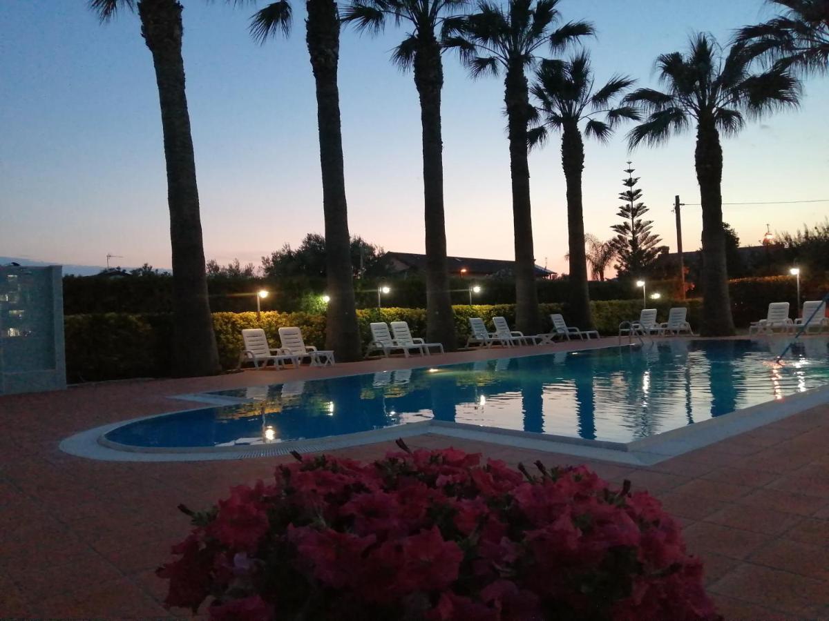 Villa Laura Residence Hotel Apartments & Studios Ascea Exterior foto