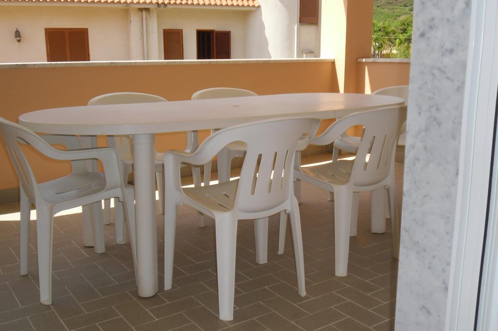 Villa Laura Residence Hotel Apartments & Studios Ascea Exterior foto