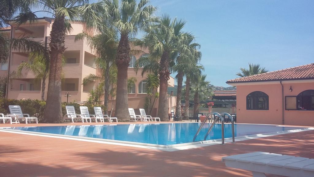 Villa Laura Residence Hotel Apartments & Studios Ascea Exterior foto