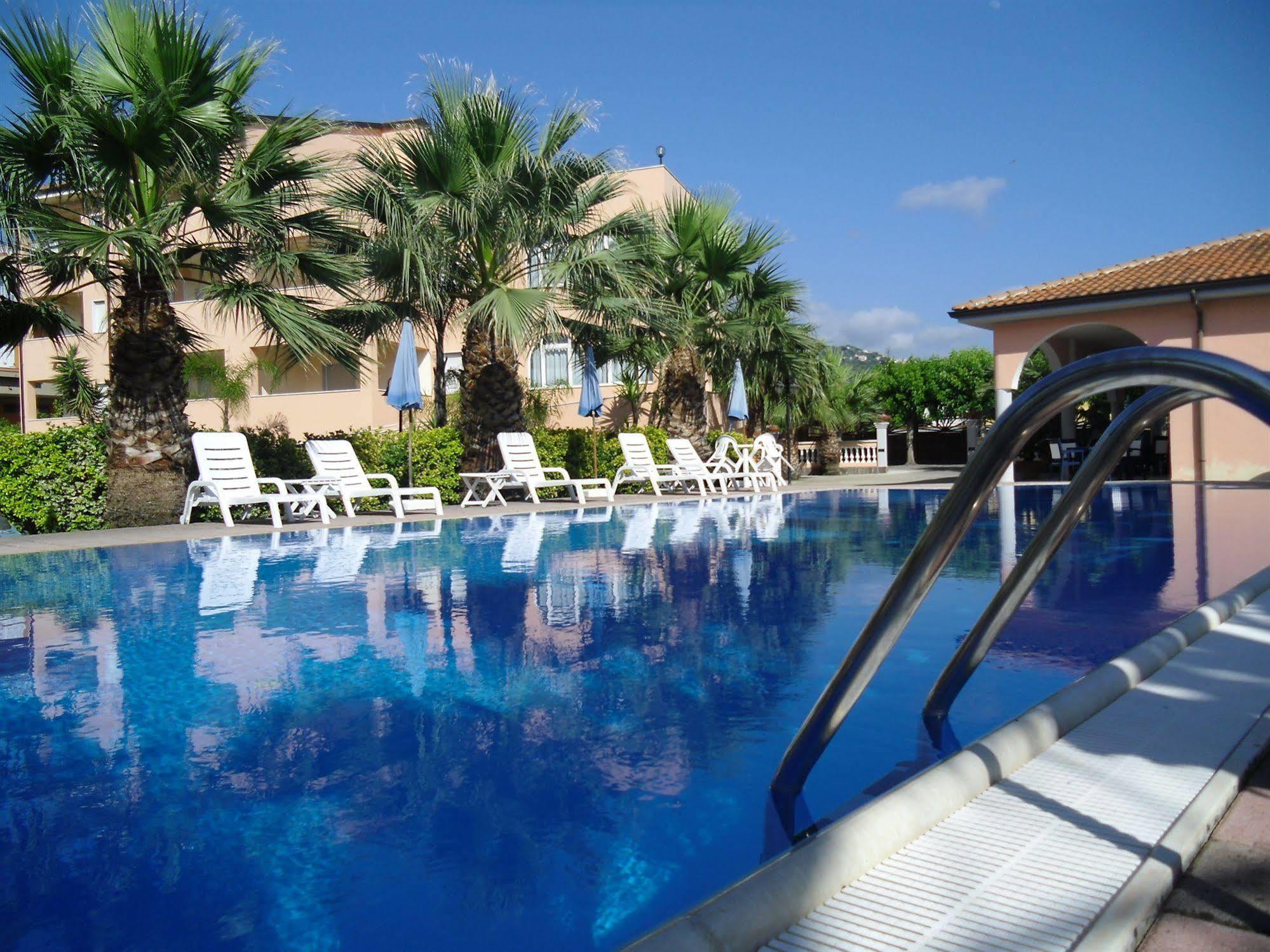 Villa Laura Residence Hotel Apartments & Studios Ascea Exterior foto